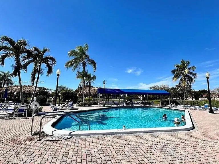 8920 Sunrise Lakes Blvd, #111