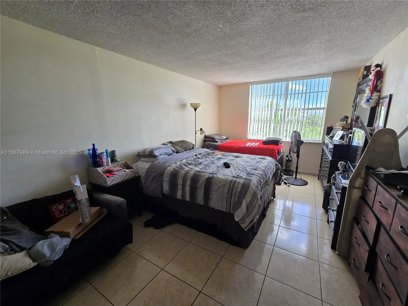 498 NW 165th St Rd, #D-405