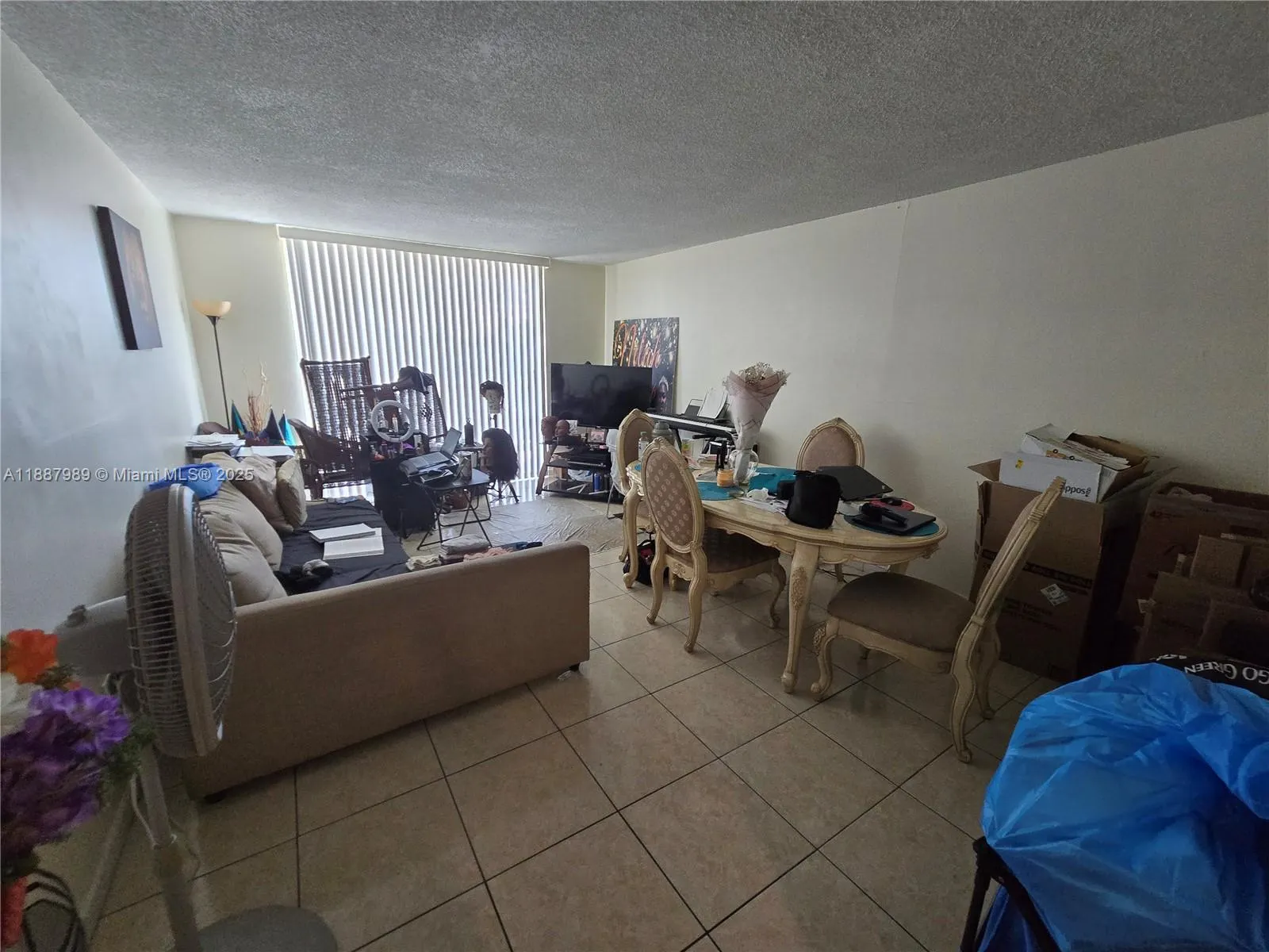 498 NW 165th St Rd, #D-405