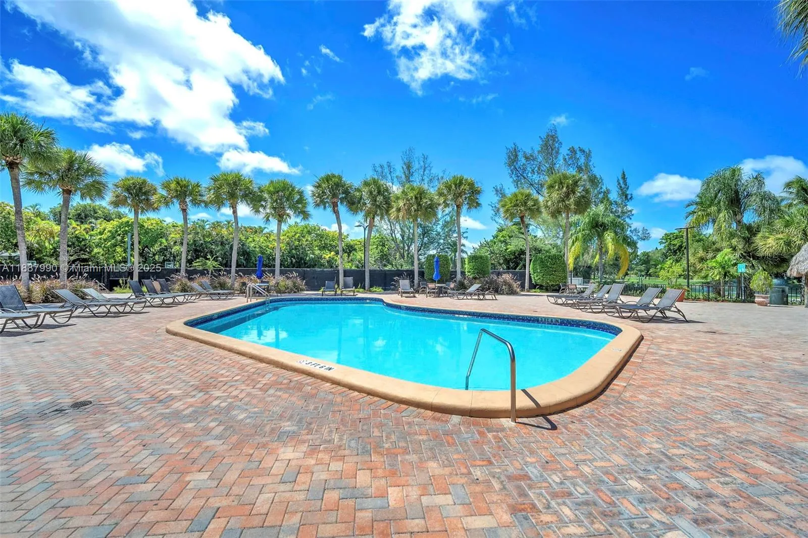 3825 Estepona Ave, #11D5