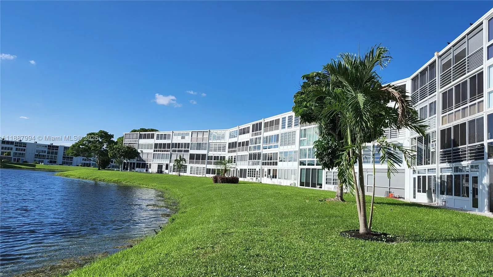 2079 Harwood F, #2079