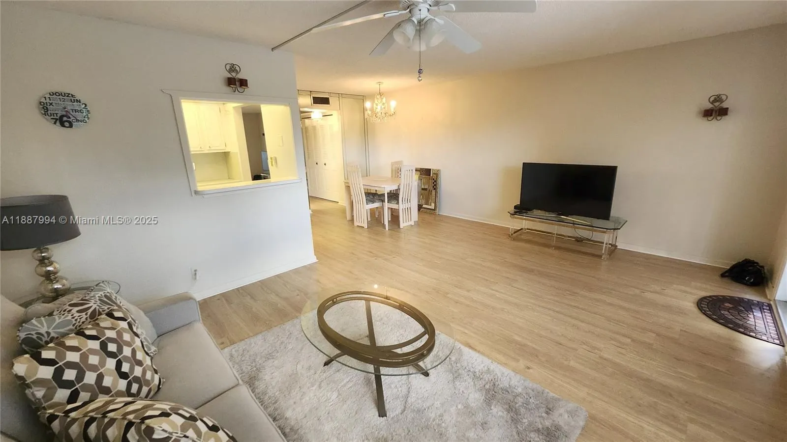 2079 Harwood F, #2079