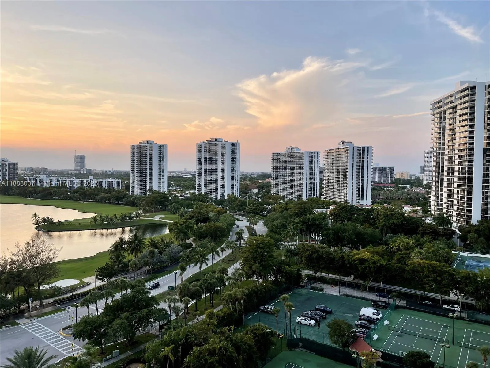 20185 E Country Club Dr, #1409