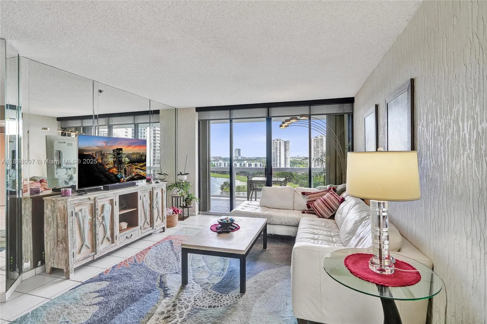 20185 E Country Club Dr, #1409