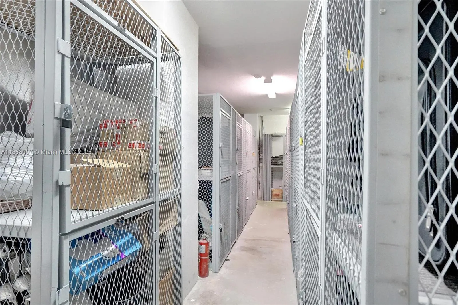 20185 E Country Club Dr, #1409