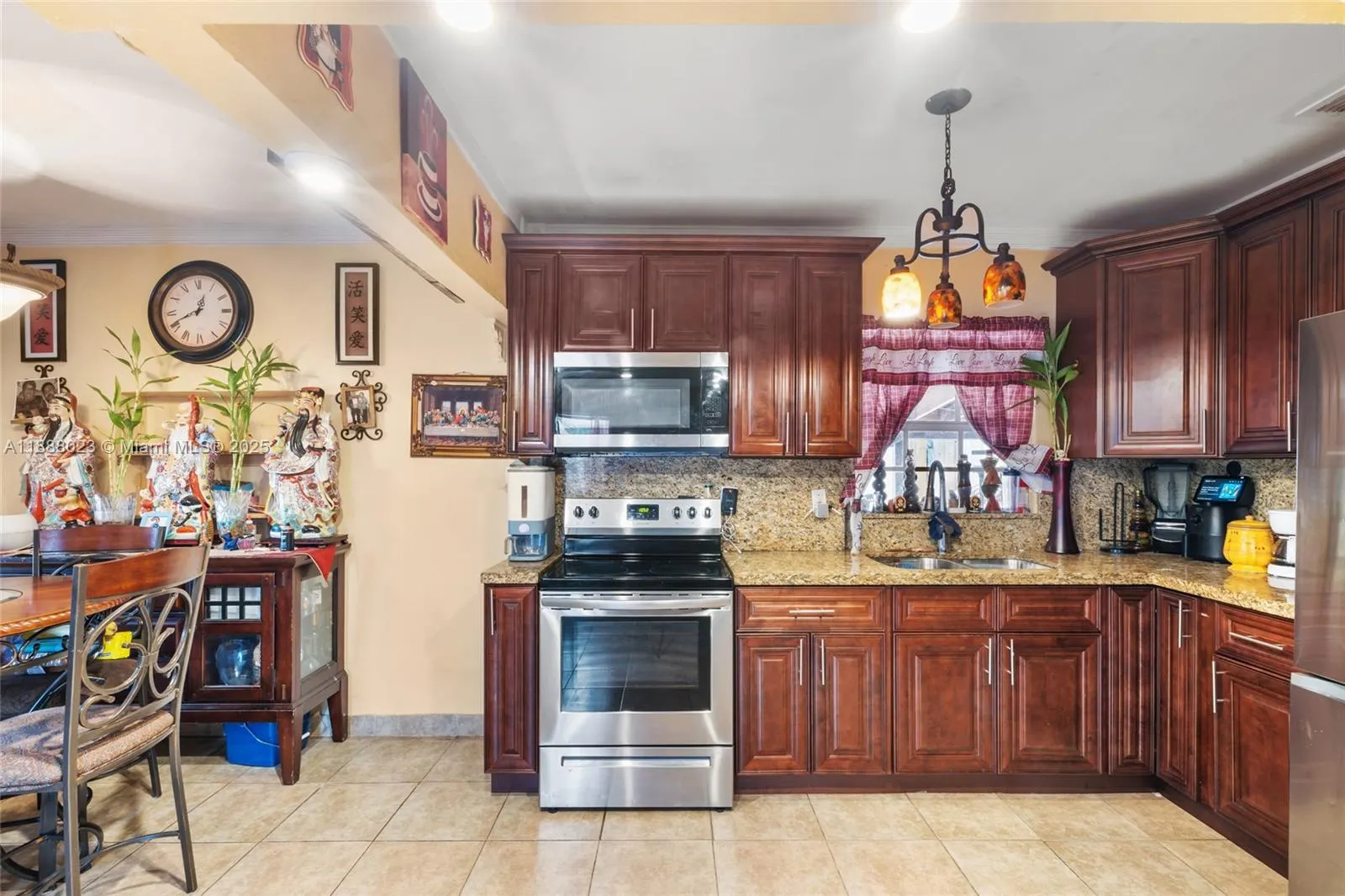 1223 NE 182nd St