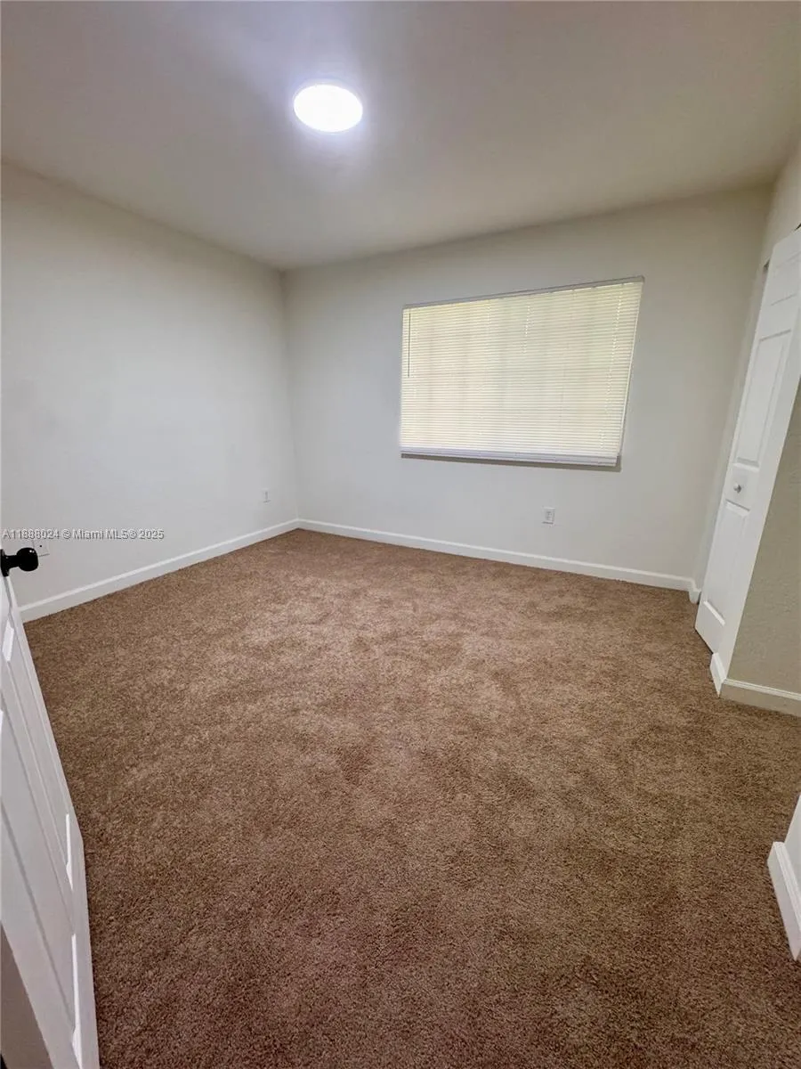 4130 Napoli Lake Dr