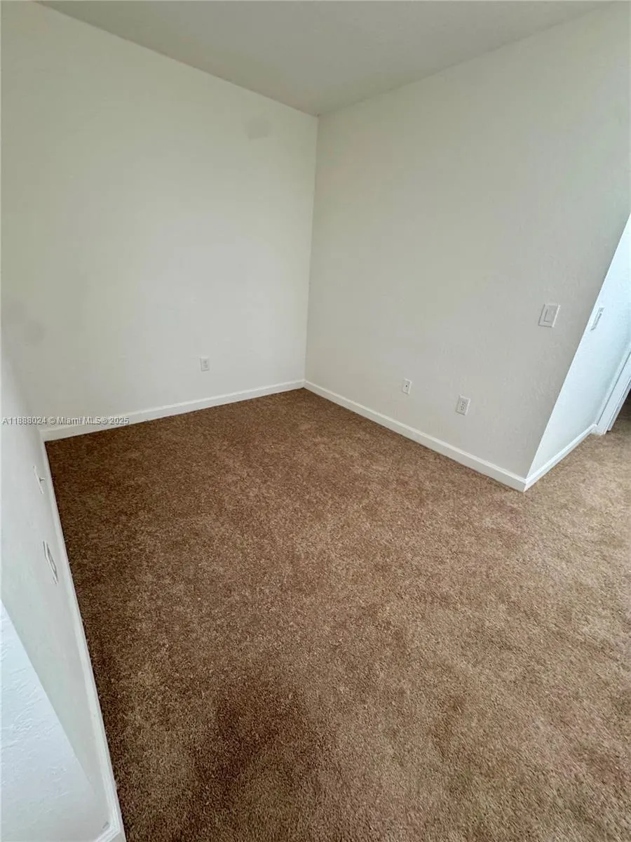 4130 Napoli Lake Dr