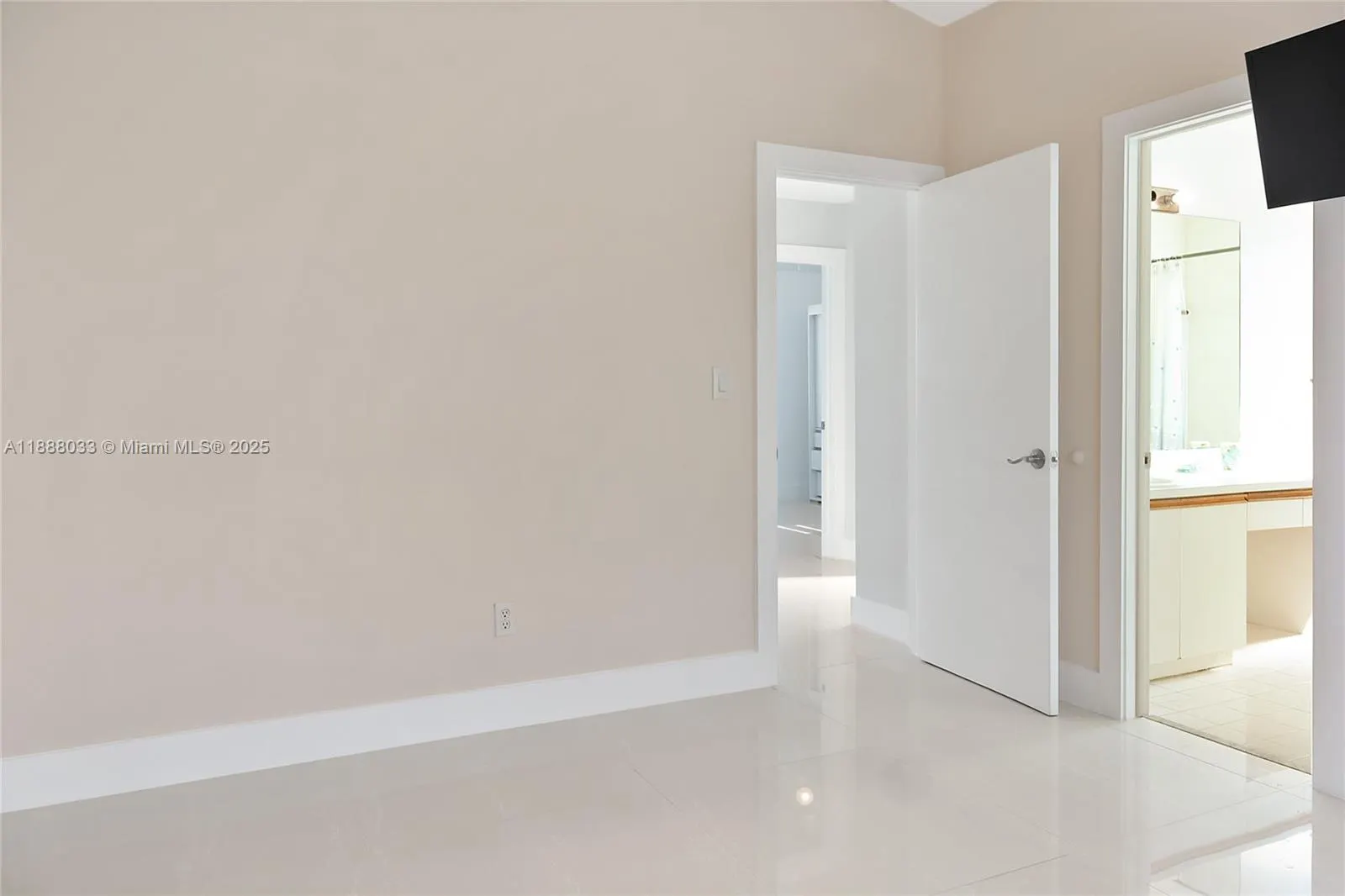 13901 SW 161st Ter