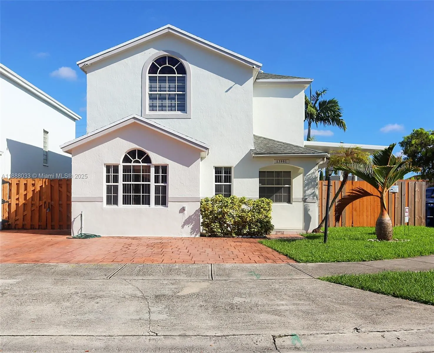 13901 SW 161st Ter