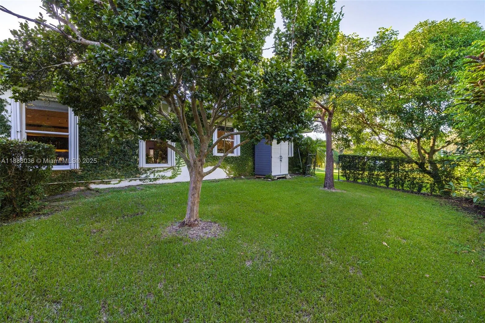 12555 SW 34th Pl