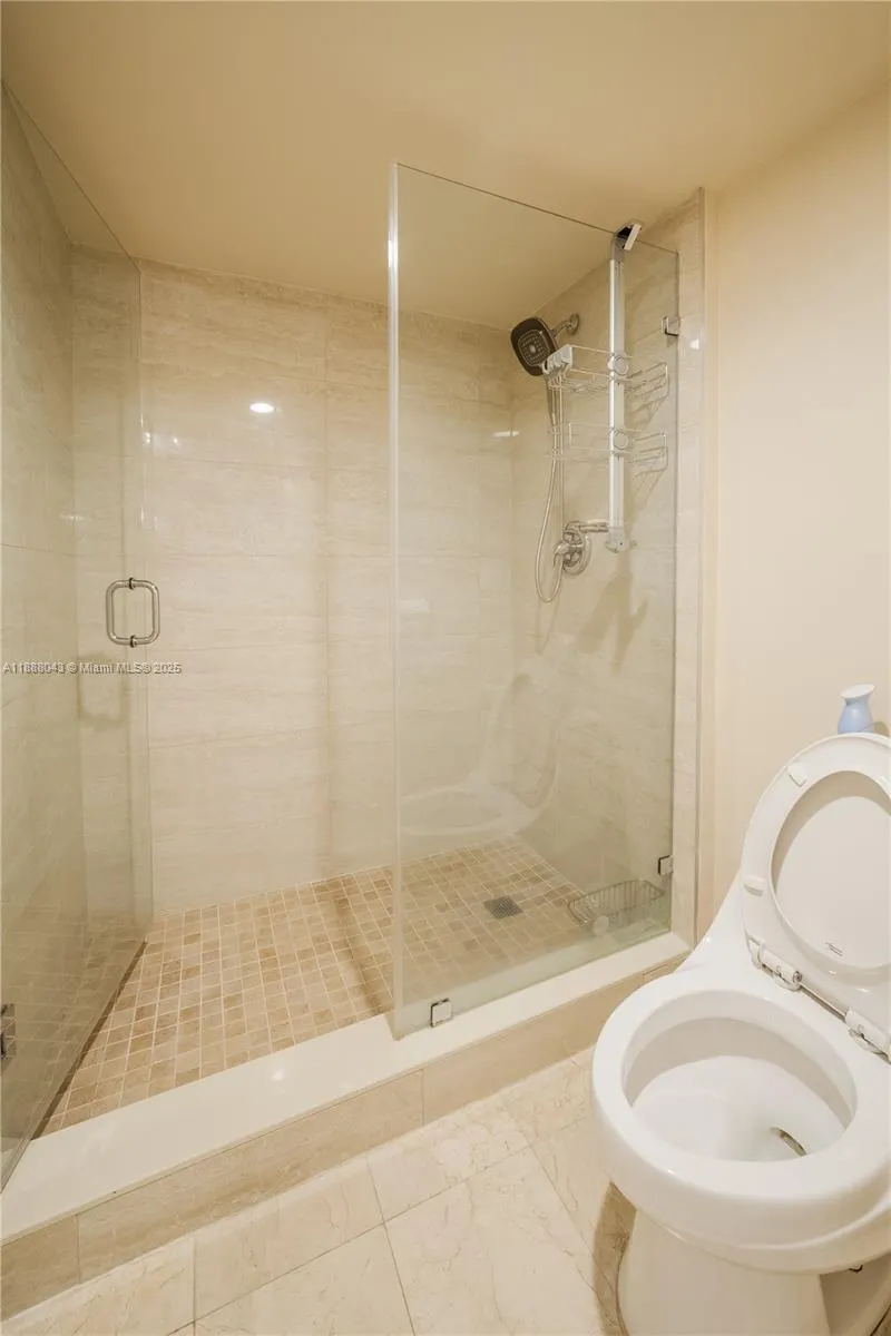 16711 Collins Ave, #303