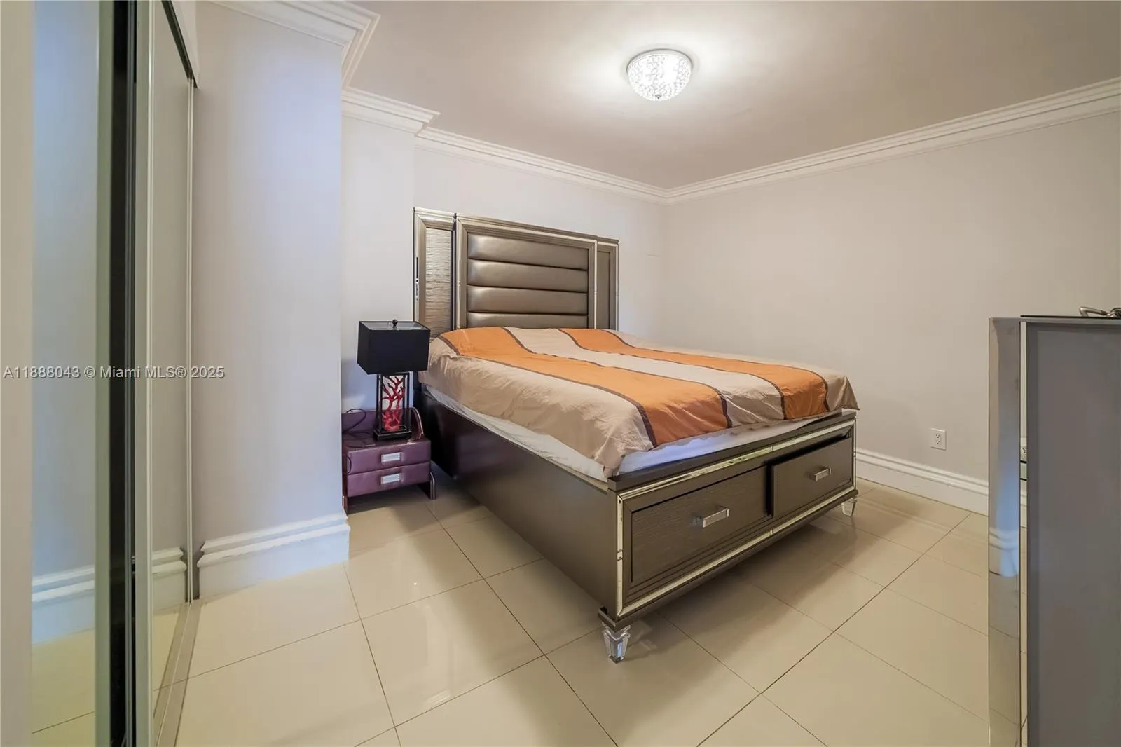16711 Collins Ave, #303