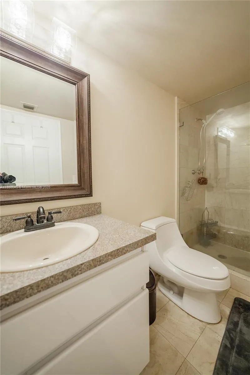 16711 Collins Ave, #303