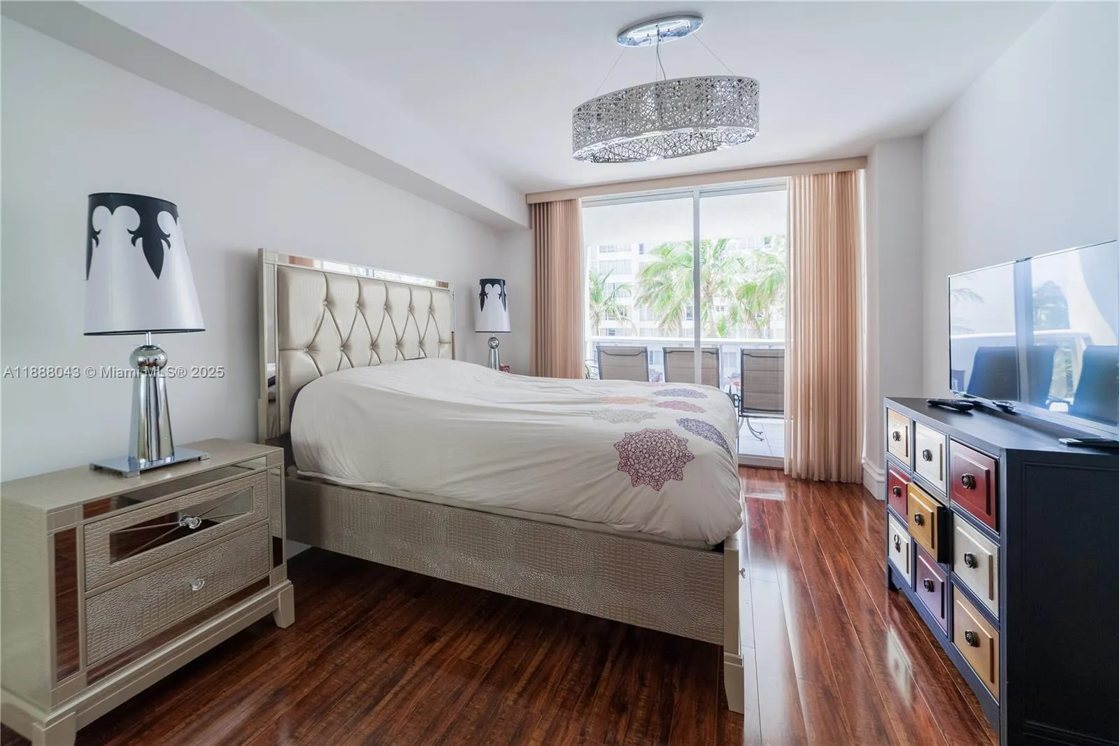 16711 Collins Ave, #303