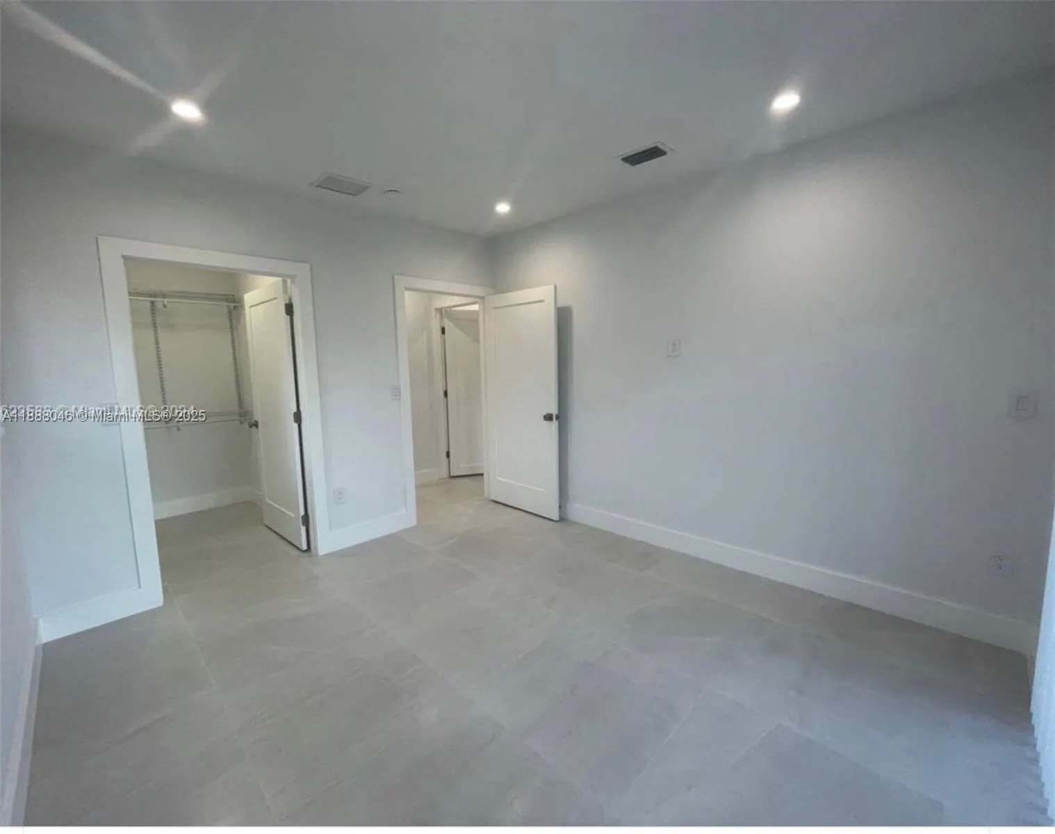 6329 SW 23rd St, #6329