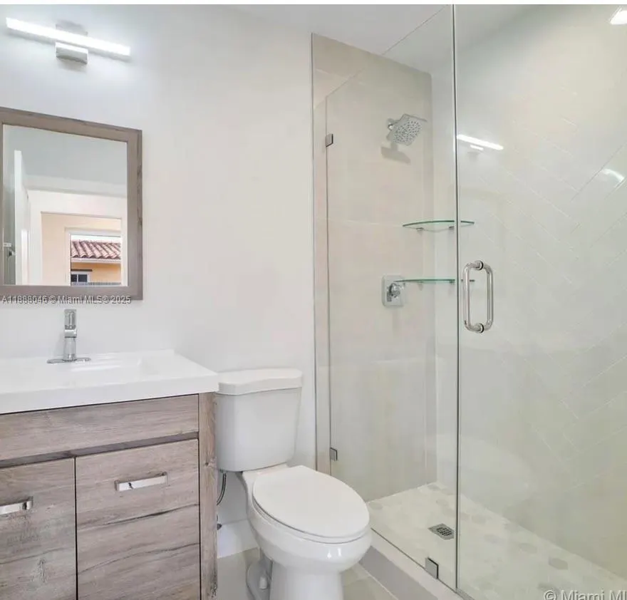 6329 SW 23rd St, #6329