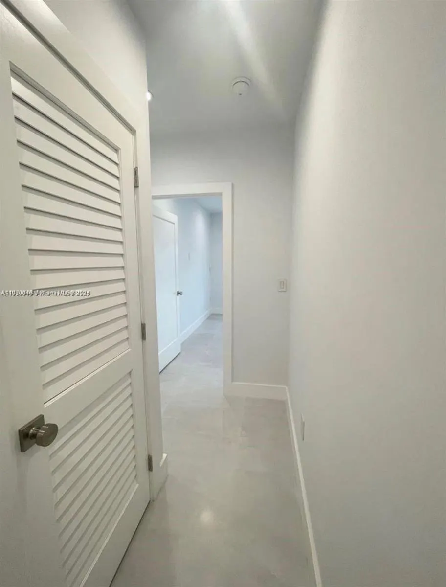 6329 SW 23rd St, #6329