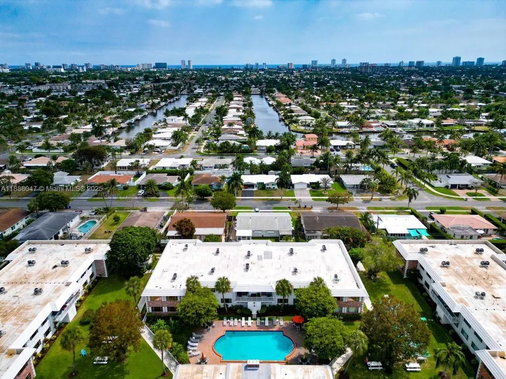 400 S Cypress Rd, #424