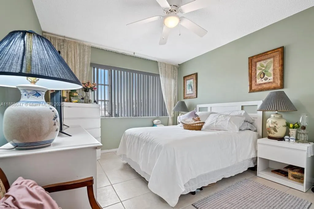 400 S Cypress Rd, #424