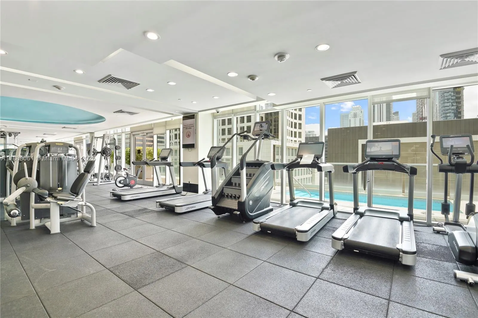 55 SE 6th St, #3503