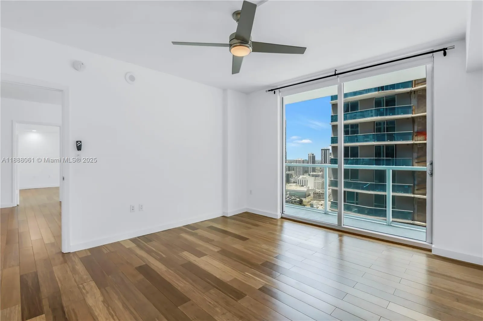 55 SE 6th St, #3503