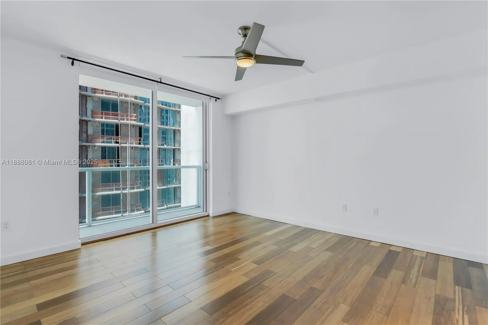 55 SE 6th St, #3503