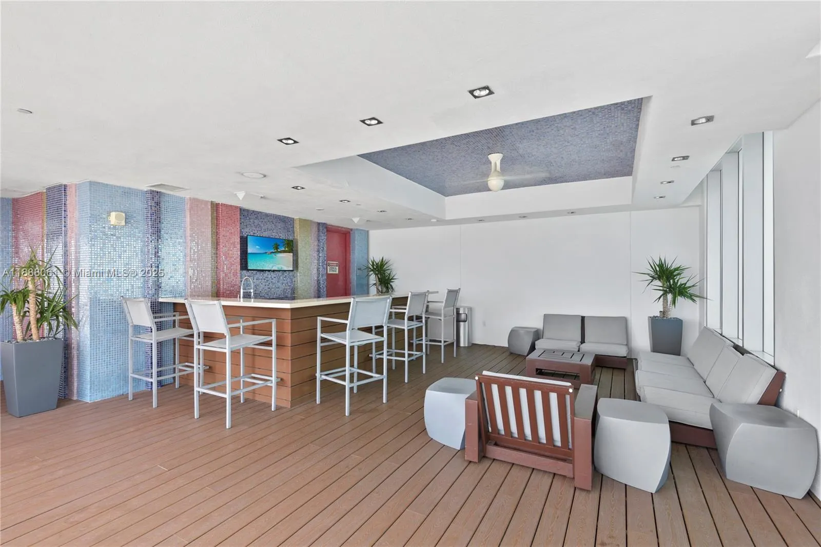 55 SE 6th St, #3503