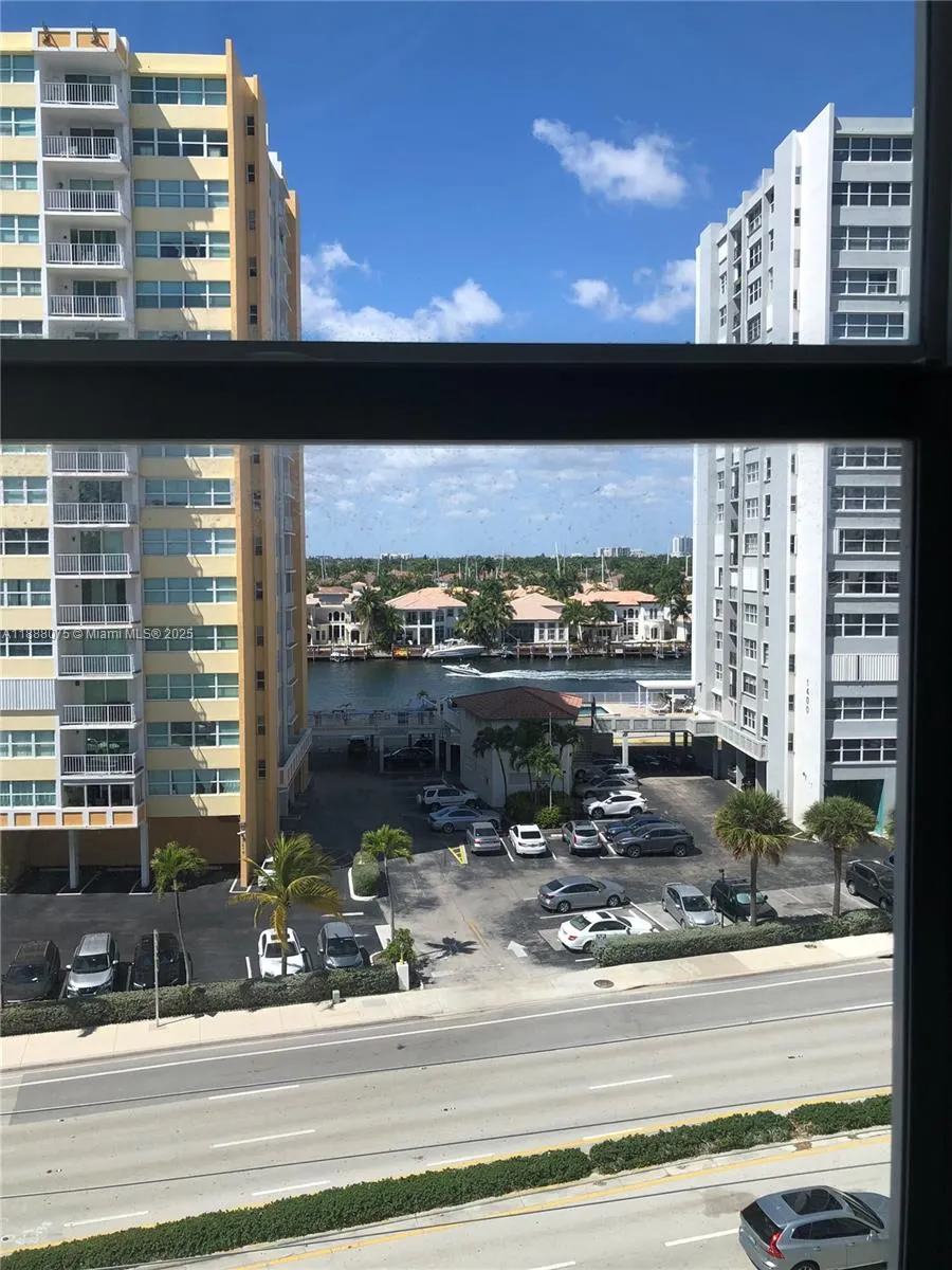 1601 S Ocean Dr, #504
