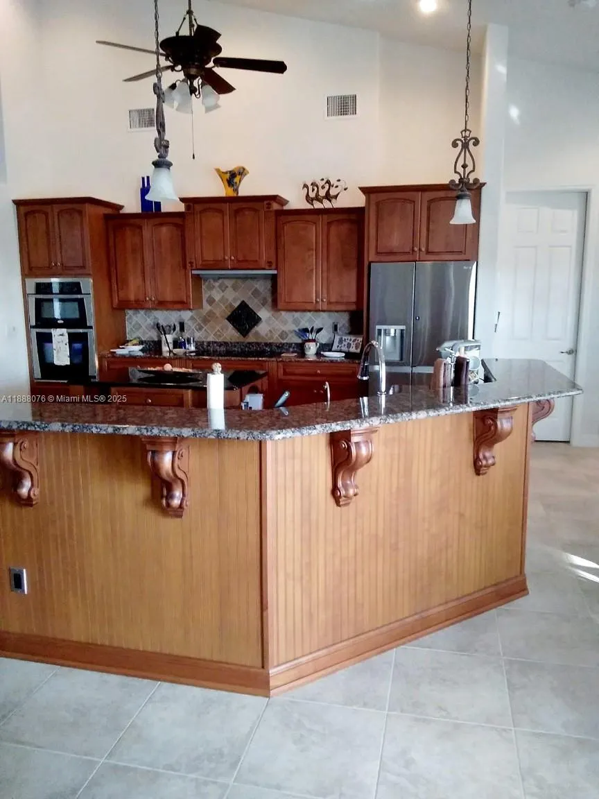 1442 SW 54th Terrace