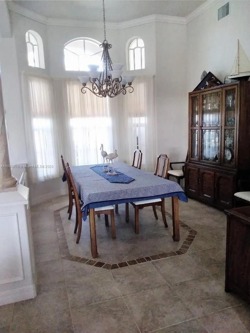 1442 SW 54th Terrace