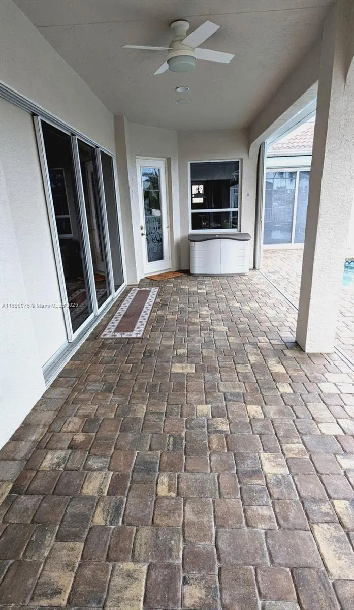1442 SW 54th Terrace