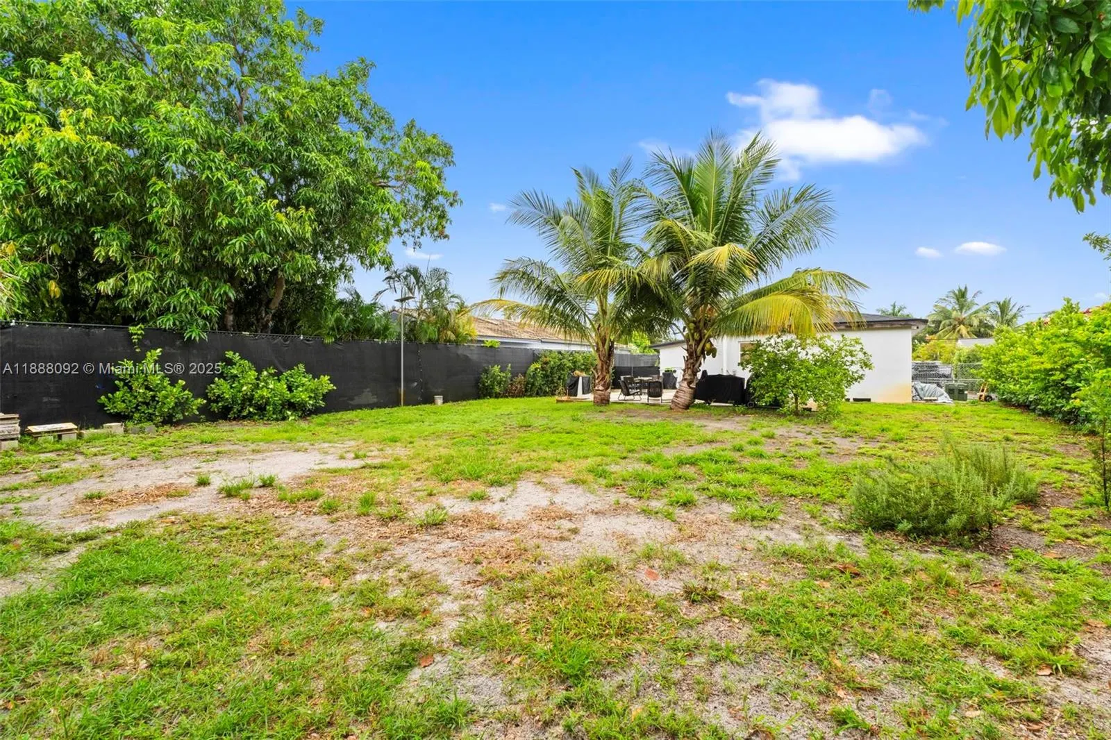 420 NW 44th Ave