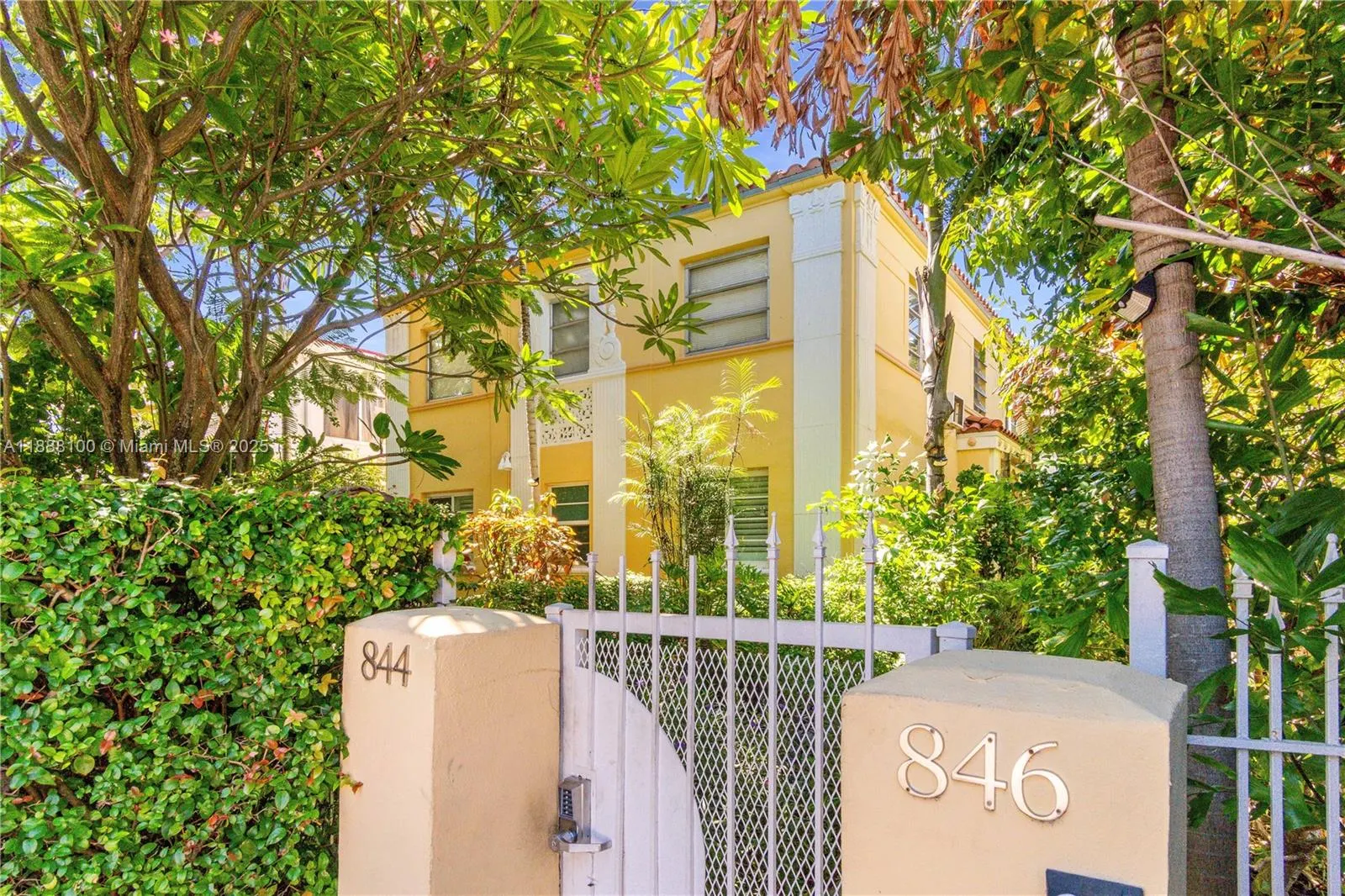 846 Jefferson Ave, #4