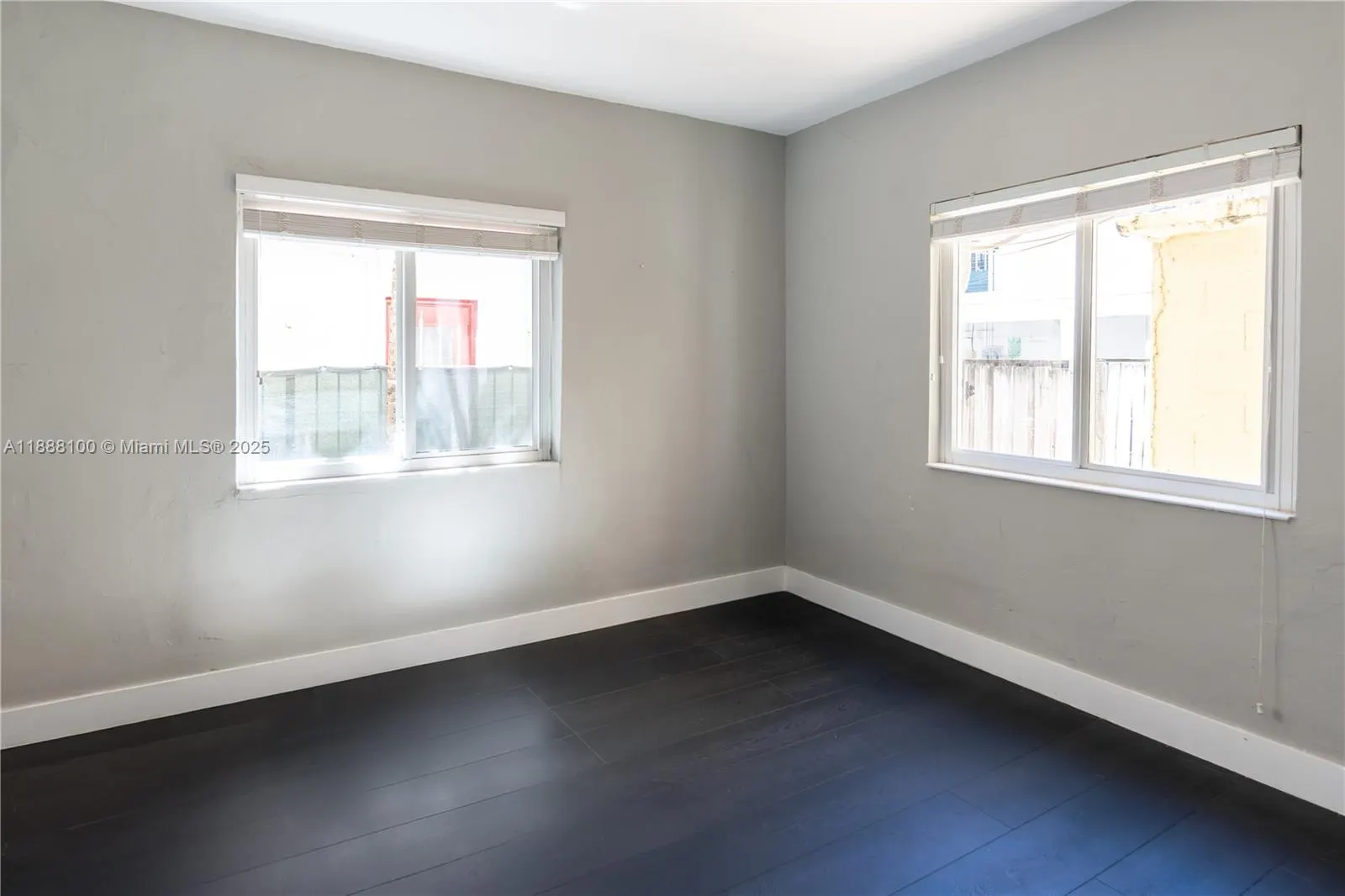 846 Jefferson Ave, #4