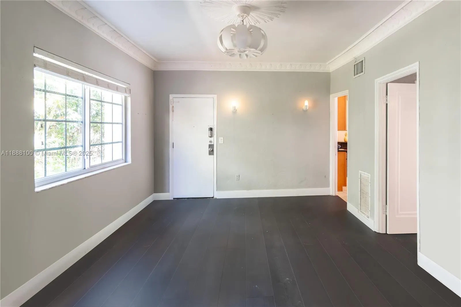 846 Jefferson Ave, #4
