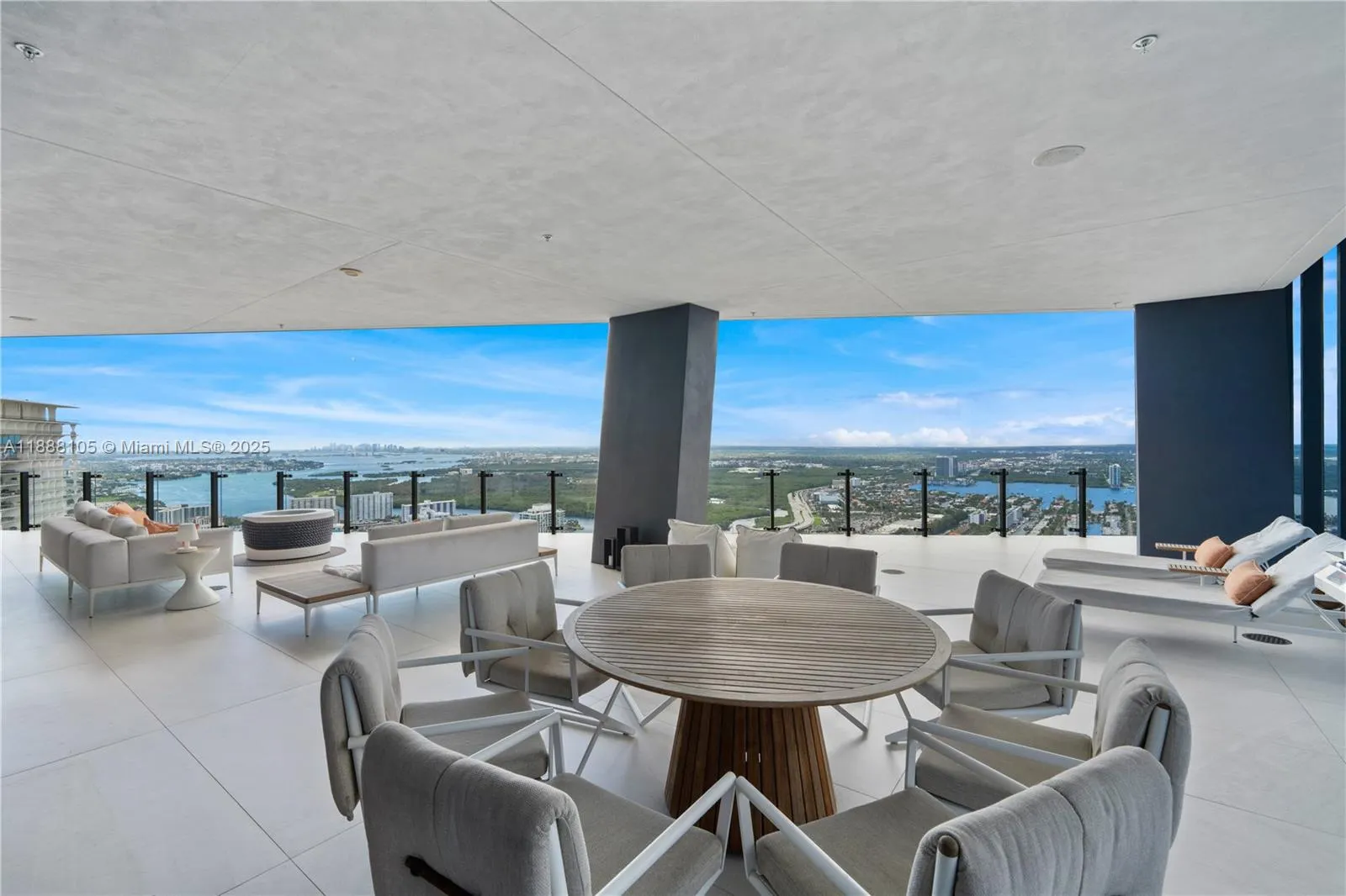 17141 Collins Ave, #LPH-1