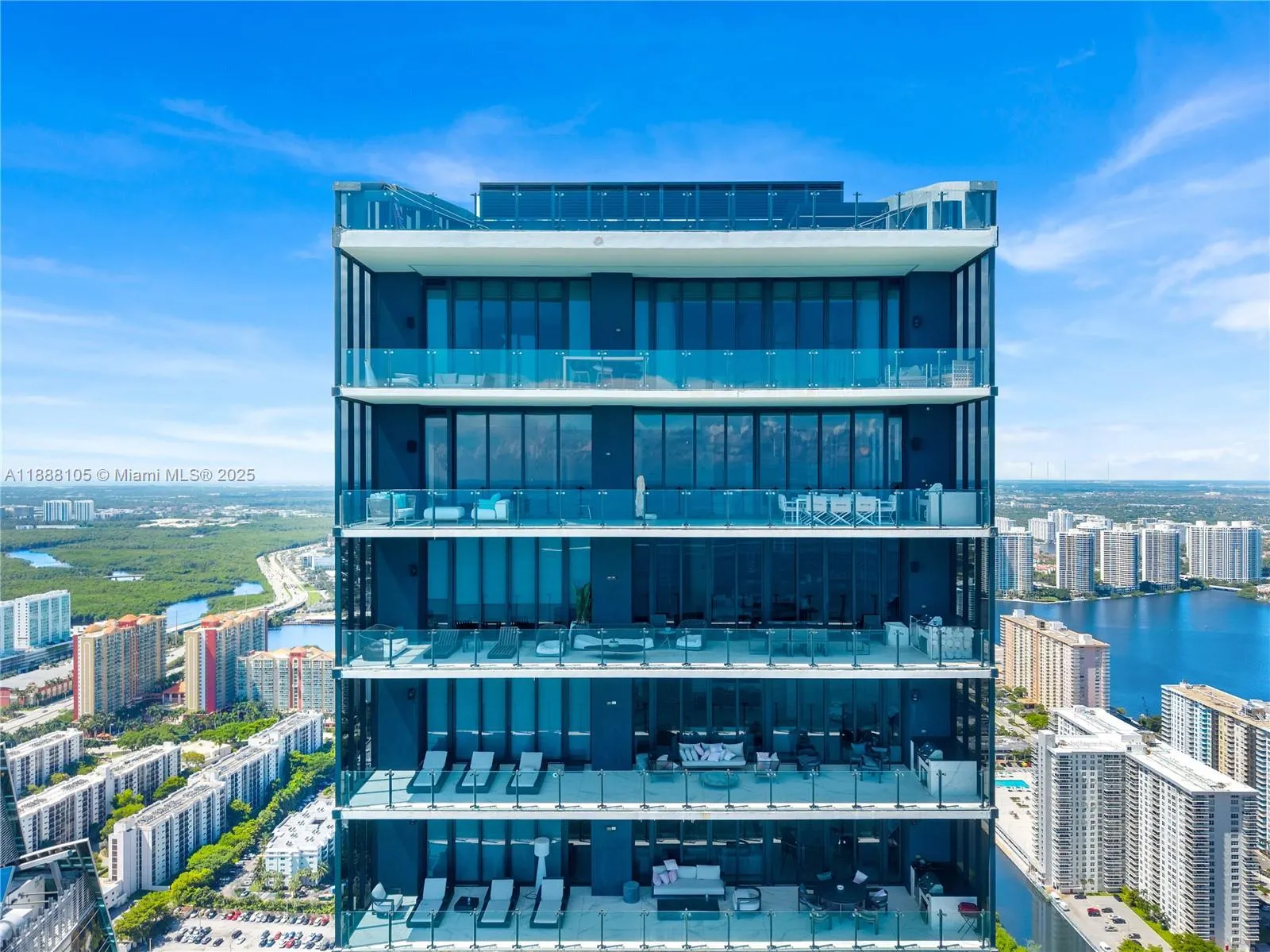 17141 Collins Ave, #LPH-1