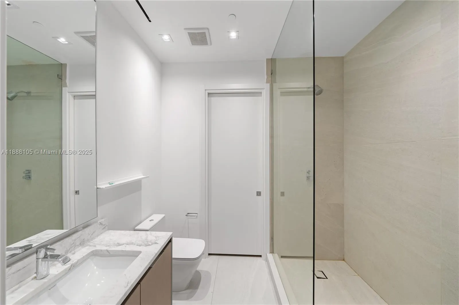 17141 Collins Ave, #LPH-1