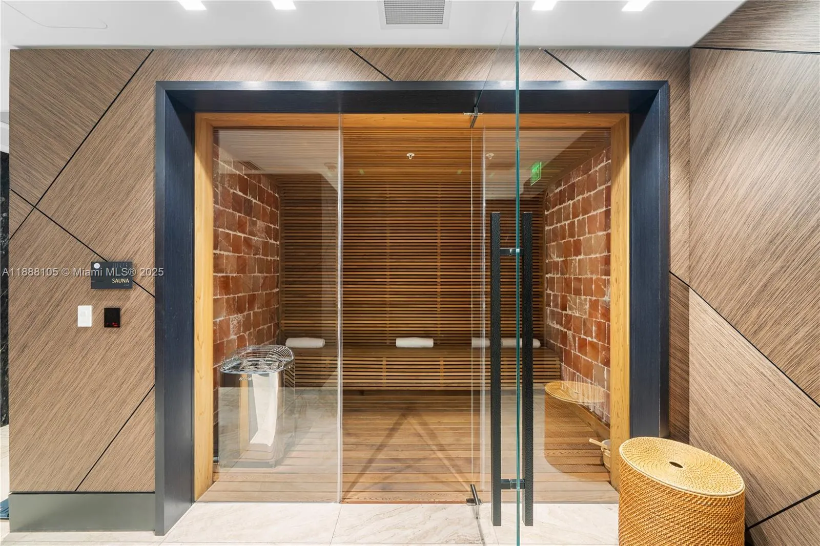 17141 Collins Ave, #LPH-1