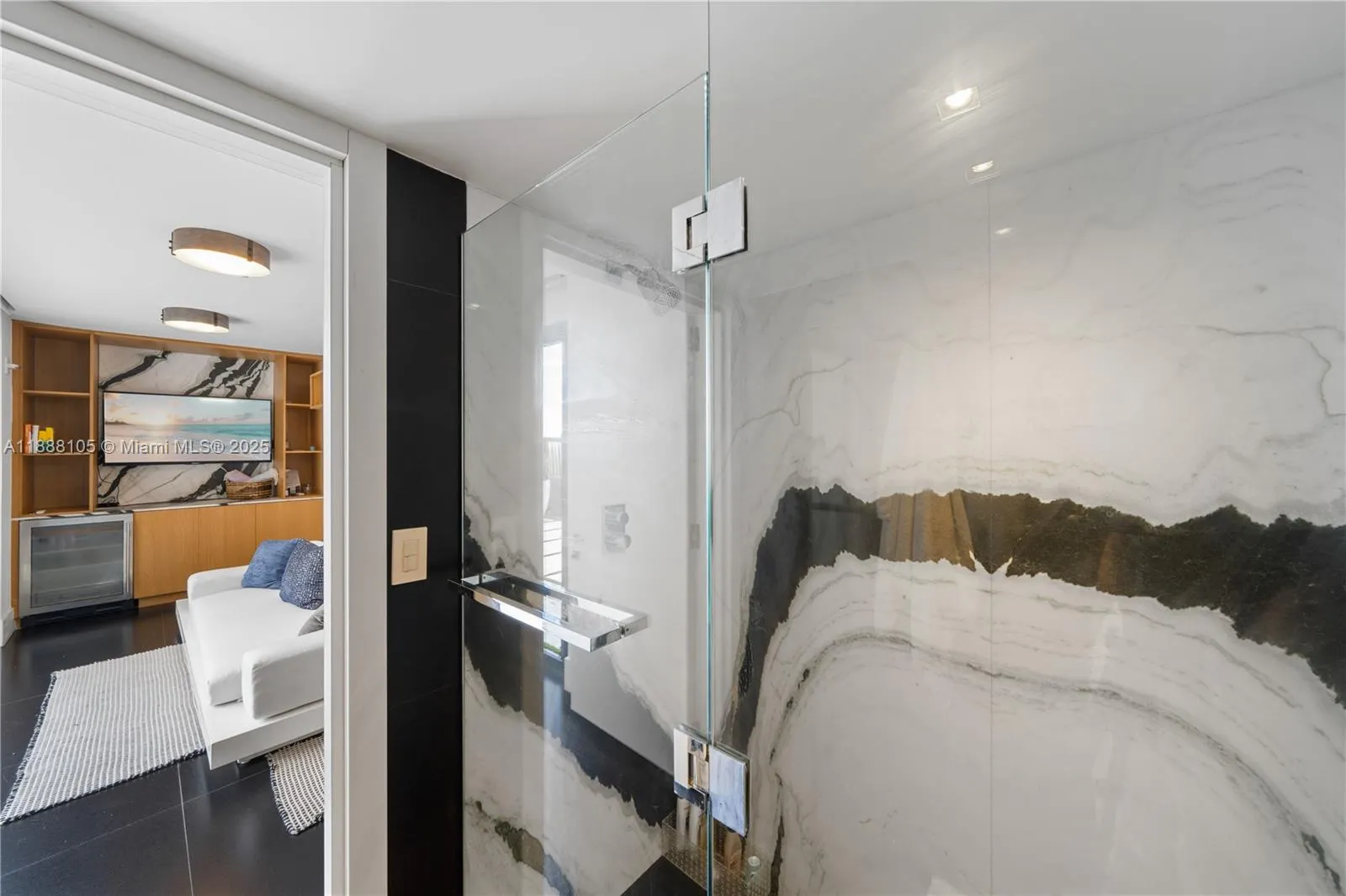 17141 Collins Ave, #LPH-1