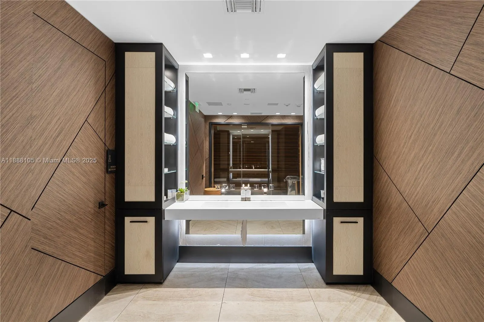 17141 Collins Ave, #LPH-1