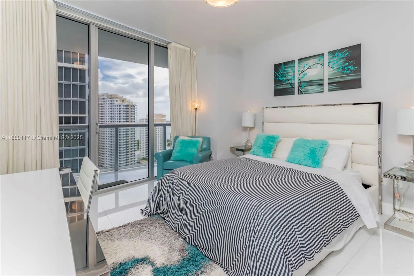 485 Brickell Ave, #2502