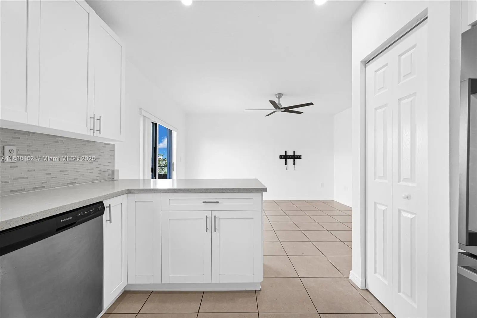 13649 SW 142nd Ter