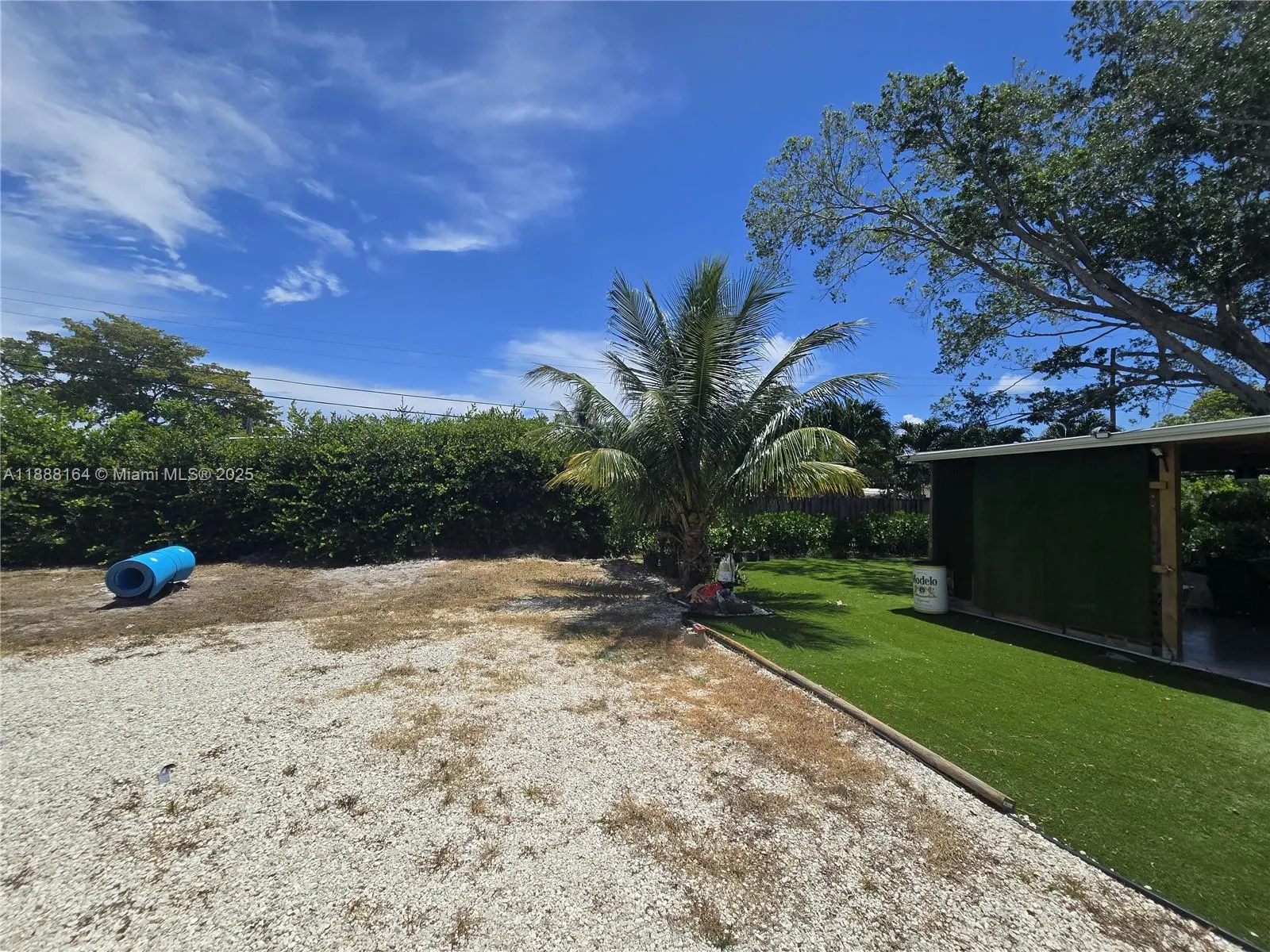 5240 NE 16th Ter