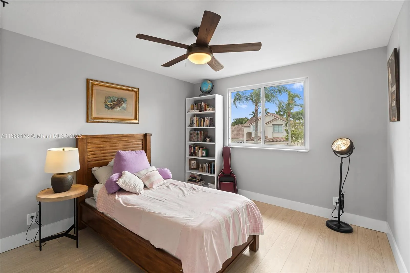 1171 Laguna Springs Dr