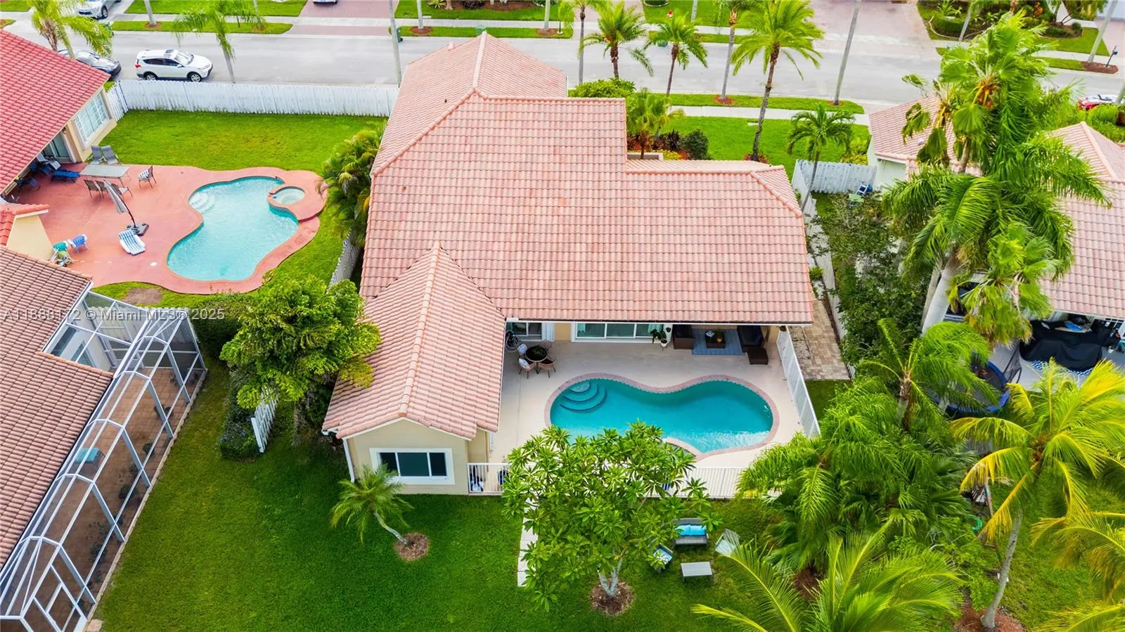 1171 Laguna Springs Dr