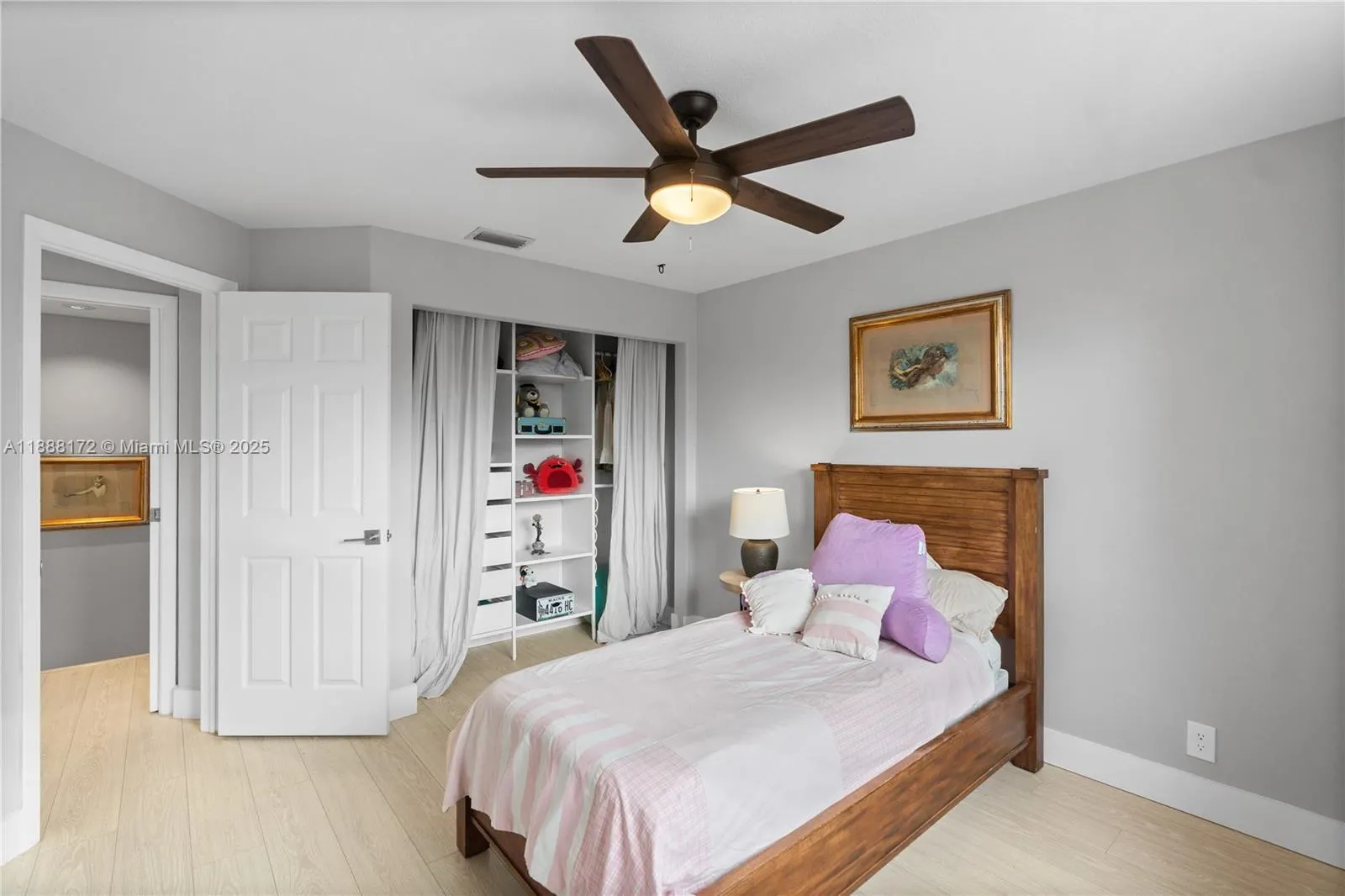 1171 Laguna Springs Dr