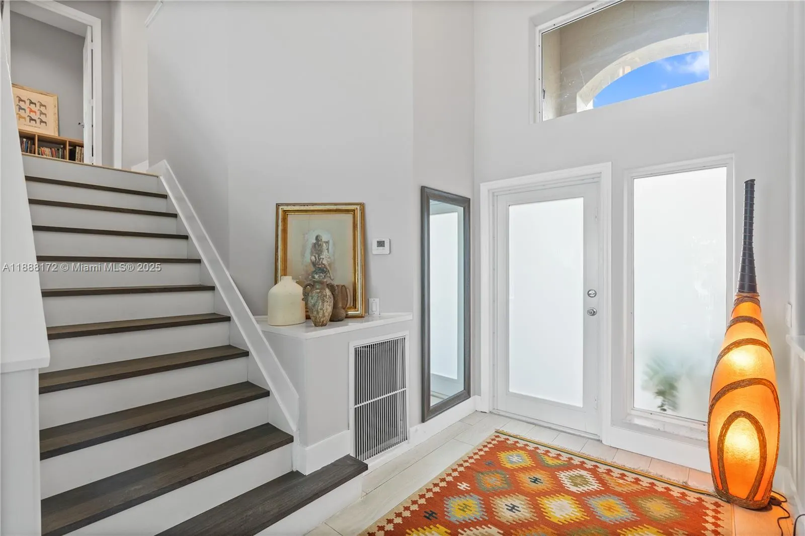 1171 Laguna Springs Dr