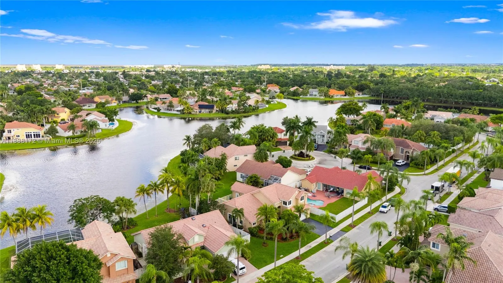 1171 Laguna Springs Dr